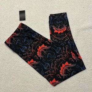 NWT CP Designs Dinosaur Leggings TC